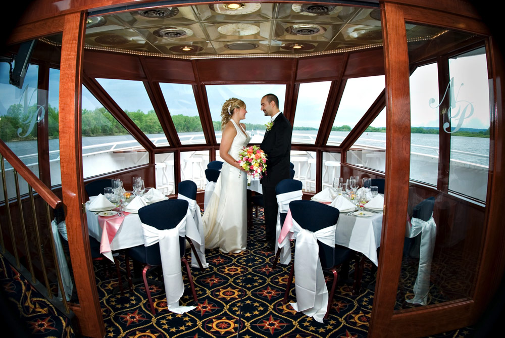 Book your wedding with Main Street Lake Cruises in Branson MO